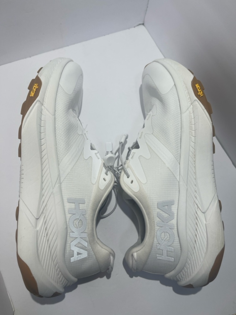 HOKA Men's Transport Hiking - size 11.5D
Like New Condition